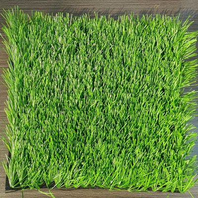 คุณภาพ  40mm Pile Height Customized Sports Artificial Turf With 150 Stitches/M And 9450 Density โรงงาน