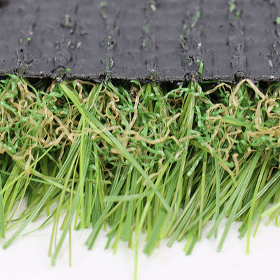 หญ้าเทียมภูมิทัศน์ที่มีความสามารถในการผ่านน้ําสูง มีการรับรองสองครั้งของ FIFA และ FIH และมี 160 การเย็บต่อเมตร