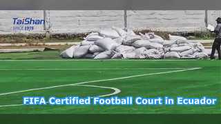 สนามฟุตบอลที่ได้รับการรับรองจาก FIFA ที่ติดตั้งใหม่ในหมู่เกาะกาลาปากอสของเอกวาดอร์